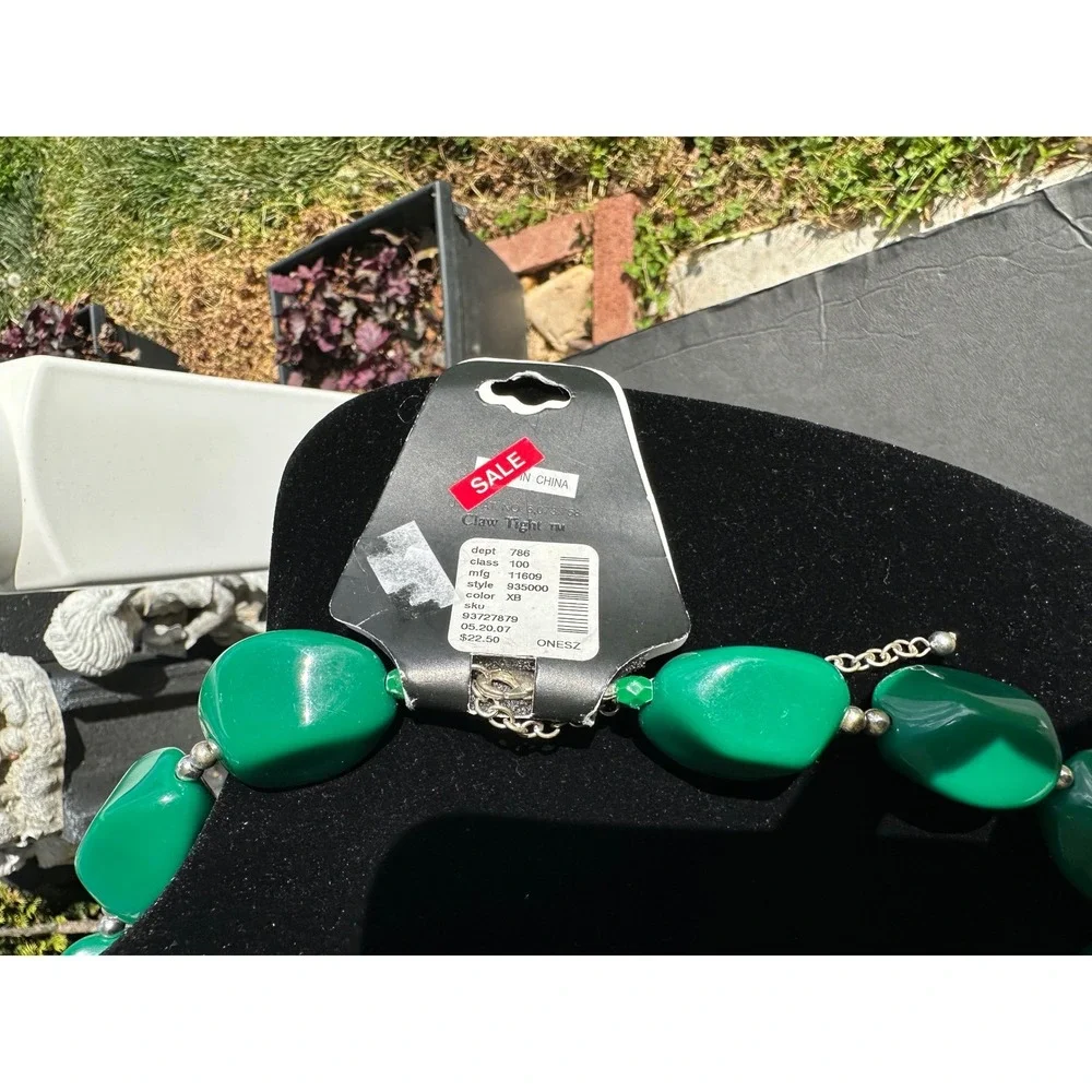 Lane Bryant Green Chunky Bead Statement Necklace Emerald Resin Silver Tone‎ New